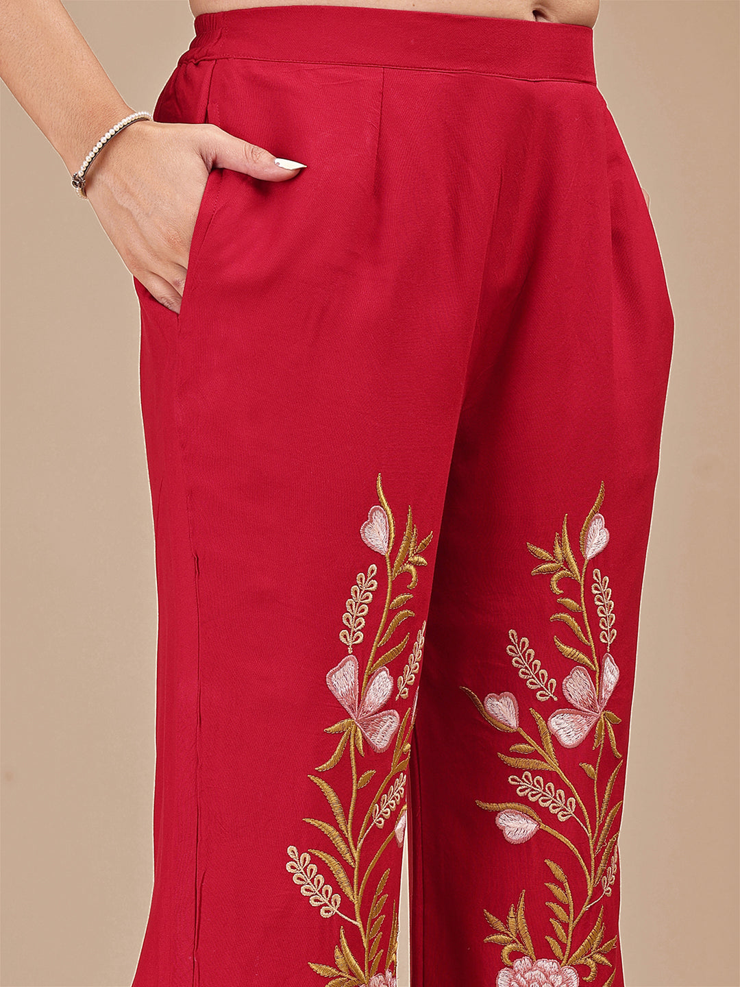 Red Colored Contrast Embroidered Stylized Sleeveless Rayon Co-ord Set